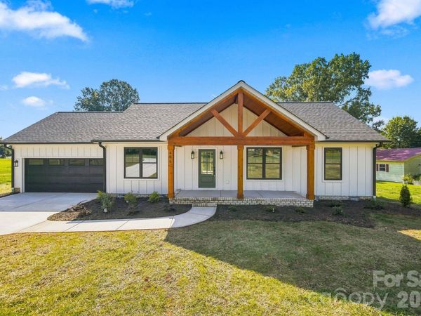 486 Mcalister Road , Lincolnton, NC 28093