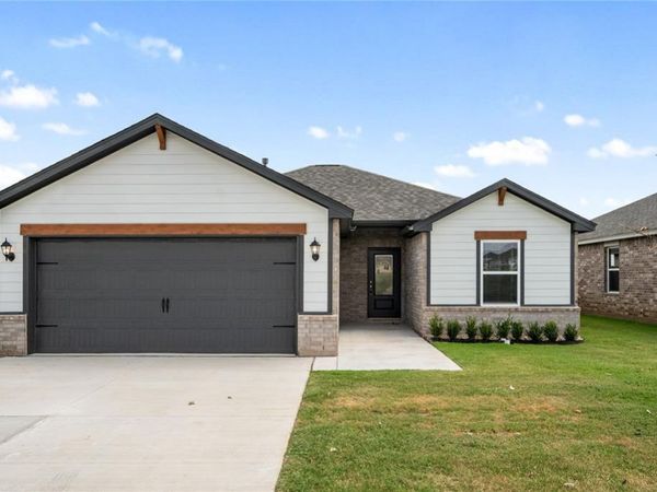 1521 Crimson Lake Boulevard, El Reno, OK 73036
