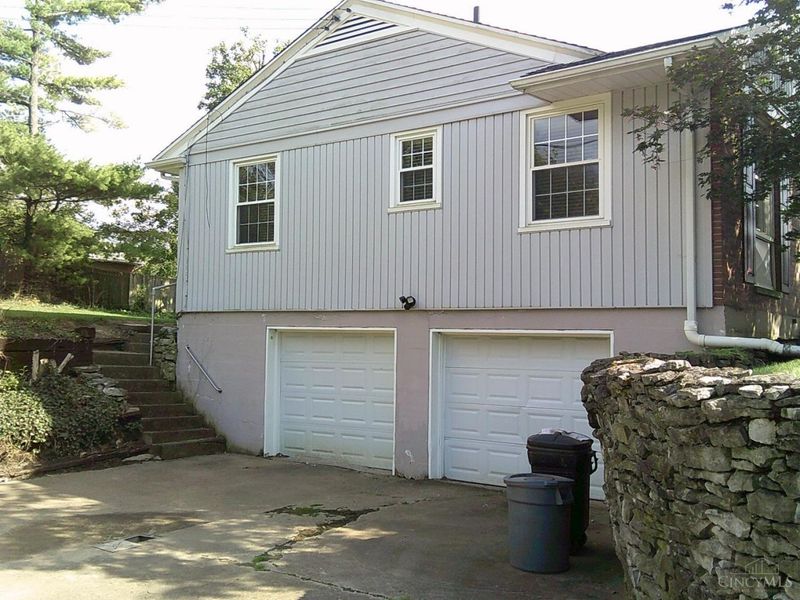 301 Jackson Lane, Middletown, OH 45044 Photo 10
