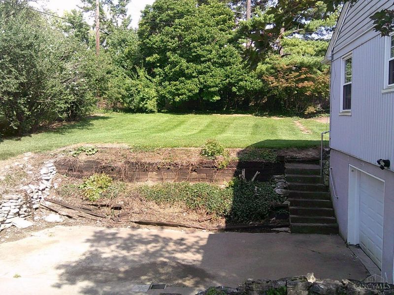 301 Jackson Lane, Middletown, OH 45044 Photo 11