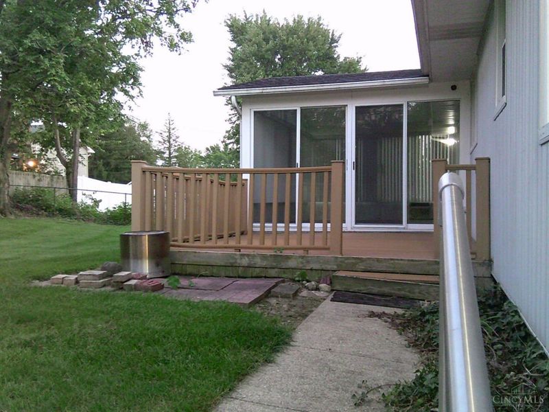 301 Jackson Lane, Middletown, OH 45044 Photo 24