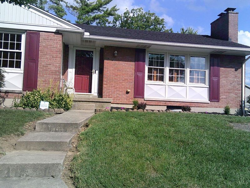 301 Jackson Lane, Middletown, OH 45044 Photo 3