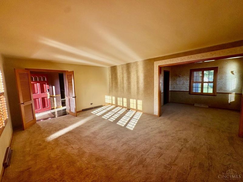 301 Jackson Lane, Middletown, OH 45044 Photo 5