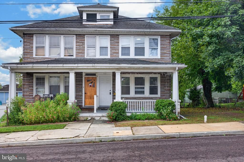 117 ELM STREET , POTTSTOWN, PA 19464
