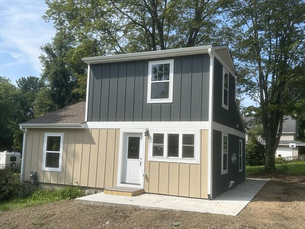 725 N Paw Paw Street, Lawrence, MI 49064
