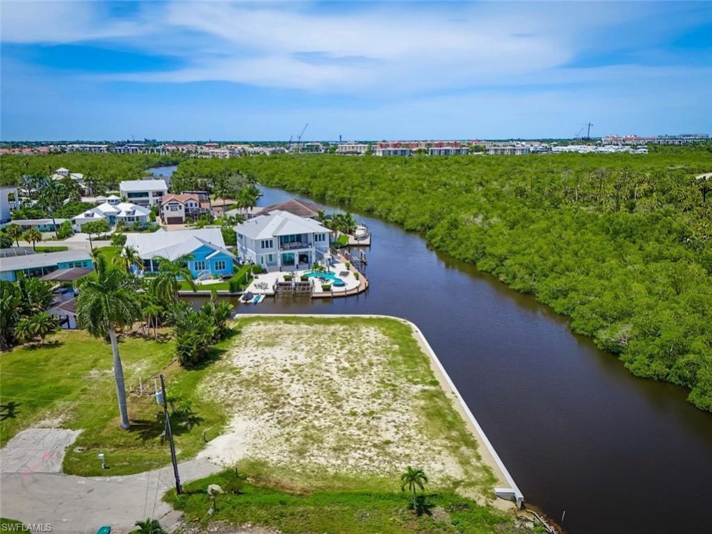 1100 Christopher Ct , Naples, FL 34104 Photo