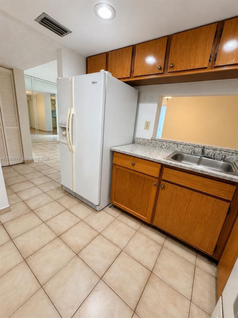 11780 SW 18th St , Unit 307-2, Miami, FL 33175 Photo