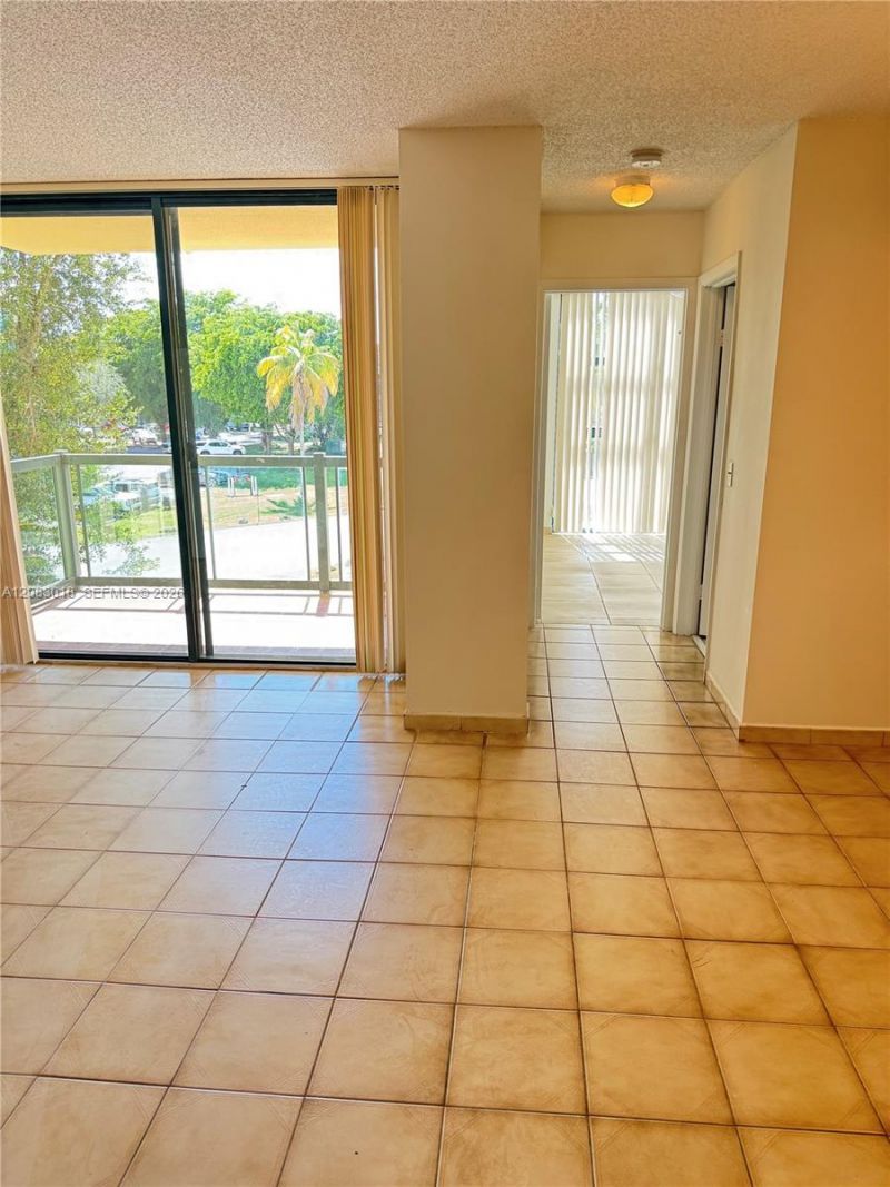 11780 SW 18th St, Unit 307-2, Miami, FL 33175 Photo