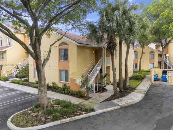 1076 Coral Club Dr , Unit 1076, Coral Springs, FL 33071