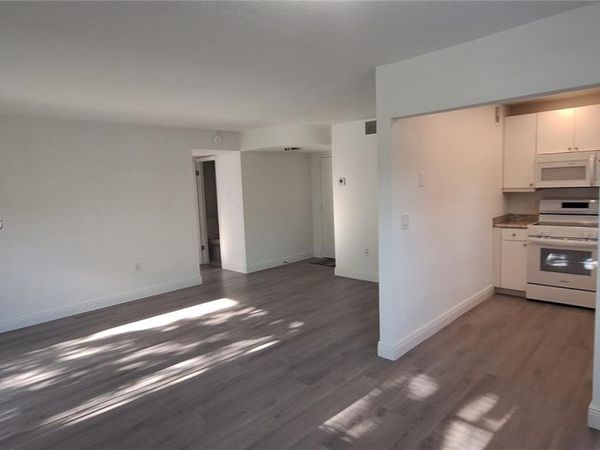 4990 E Sabal Palm Blvd , Unit 202, Tamarac, FL 33319