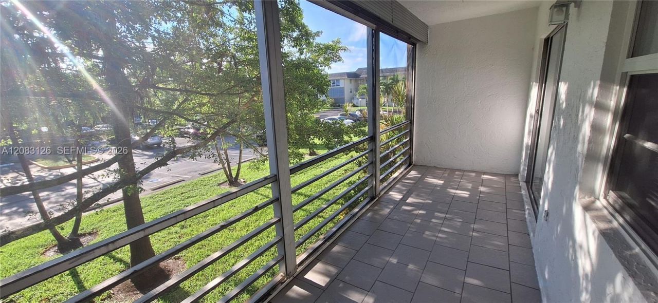 4990 E Sabal Palm Blvd , Unit 202, Tamarac, FL 33319 Photo
