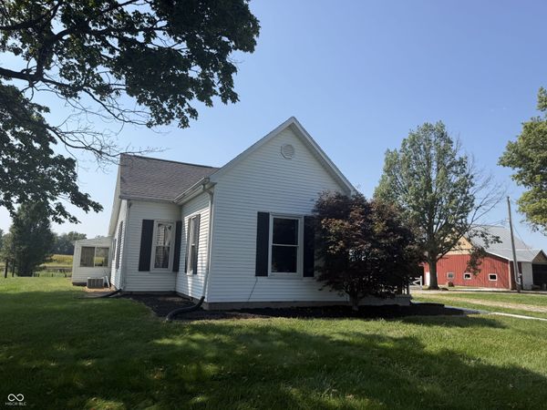 2362 S County Road 725 E, Coatesville, IN 46121