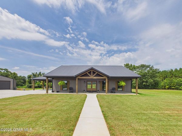 6805 Wolfe Road, Caledonia, MS 39740