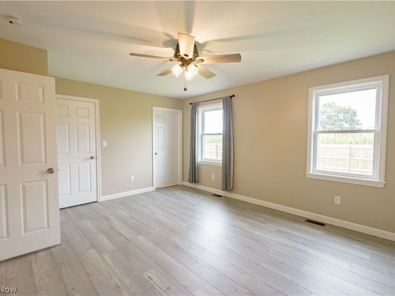 10916 Madlyn Street NE, Bolivar, OH 44612 Photo 17