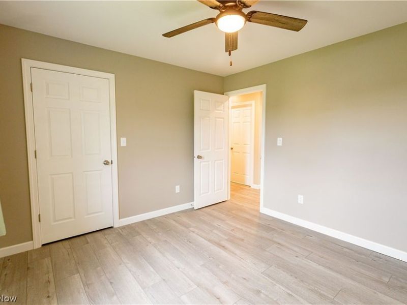 10916 Madlyn Street NE, Bolivar, OH 44612 Photo 27