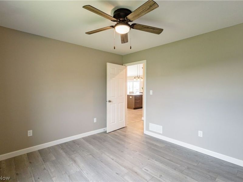 10916 Madlyn Street NE, Bolivar, OH 44612 Photo 30