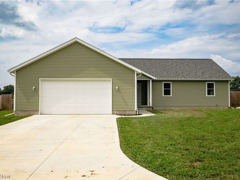 10916 Madlyn Street NE, Bolivar, OH 44612 Photo 42