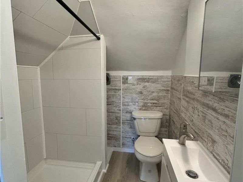 377 Lawson, Unit 3, Steubenville, OH 43952 Photo 9