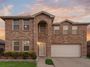 1620 Rialto Way, Fort Worth, TX 76247