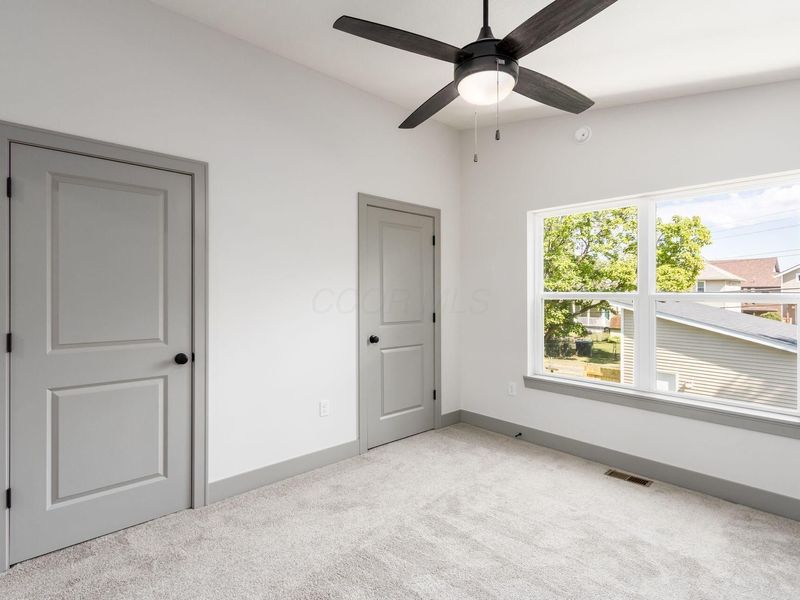 858 E Starr Avenue, Columbus, OH 43201 Photo 31