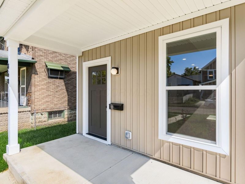 858 E Starr Avenue, Columbus, OH 43201 Photo 4