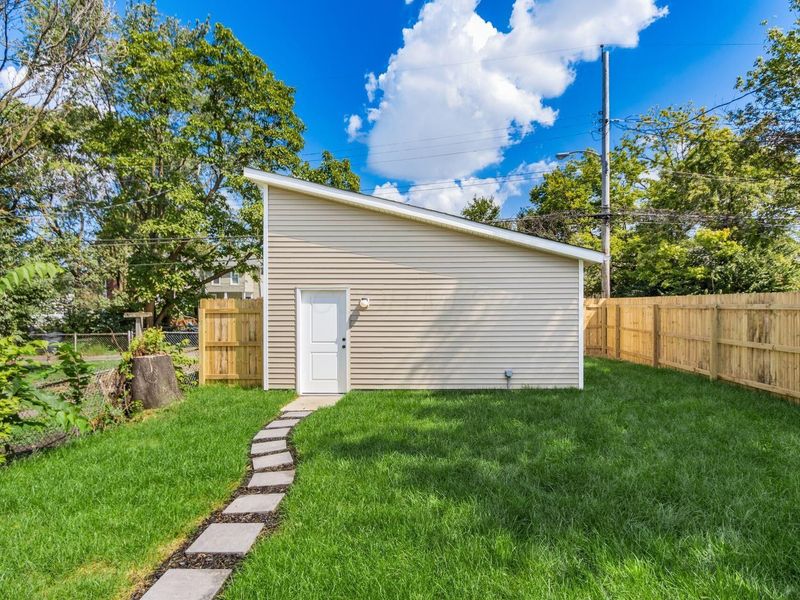858 E Starr Avenue, Columbus, OH 43201 Photo 43