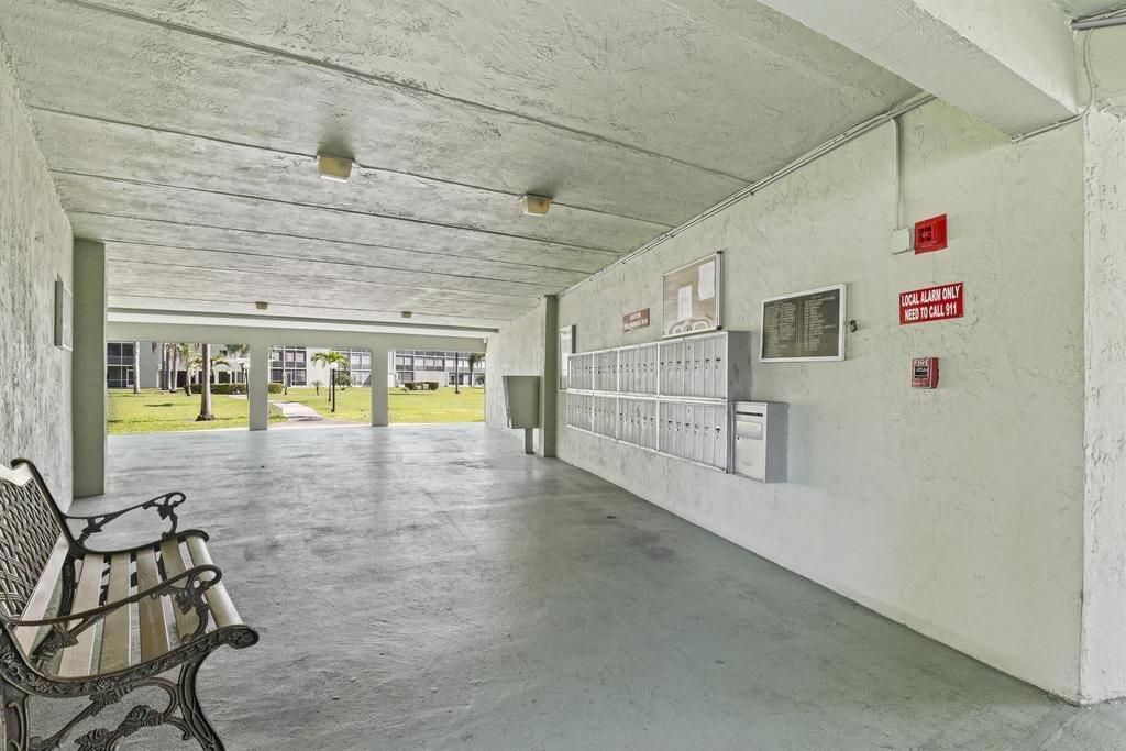 3100 Springdale Boulevard, Unit 308, Palm Springs, FL 33461 Photo