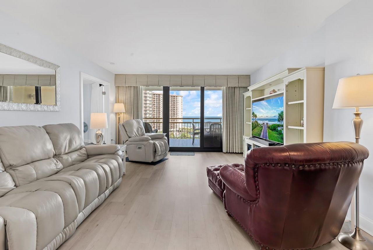 101 Ocean Creek Dr. Photo 13