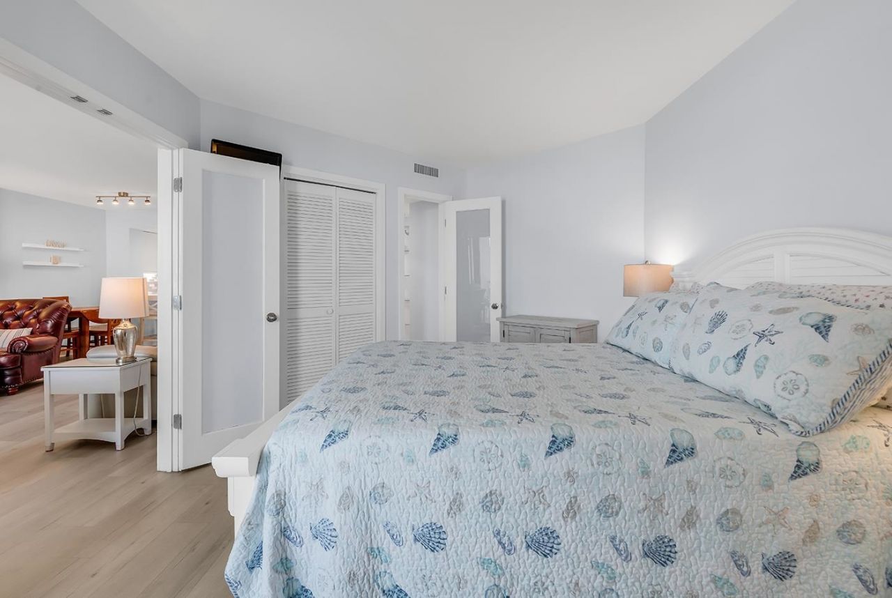 101 Ocean Creek Dr. Photo 24