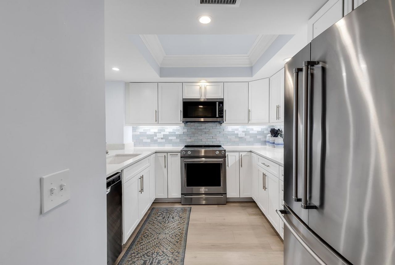 101 Ocean Creek Dr. Photo 8