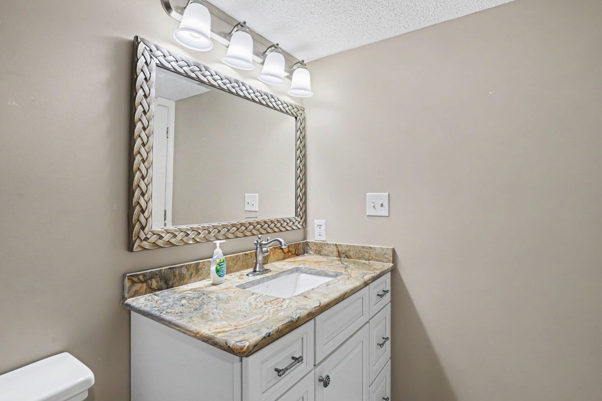 3805 S Ocean Blvd. Photo 32