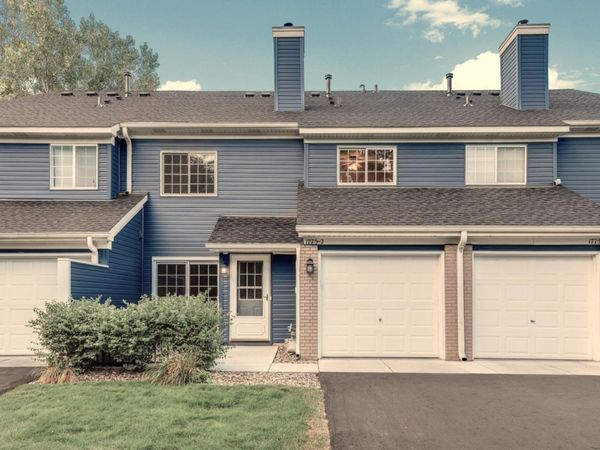 1775 Donegal Drive, Unit 2, Woodbury, MN 55125