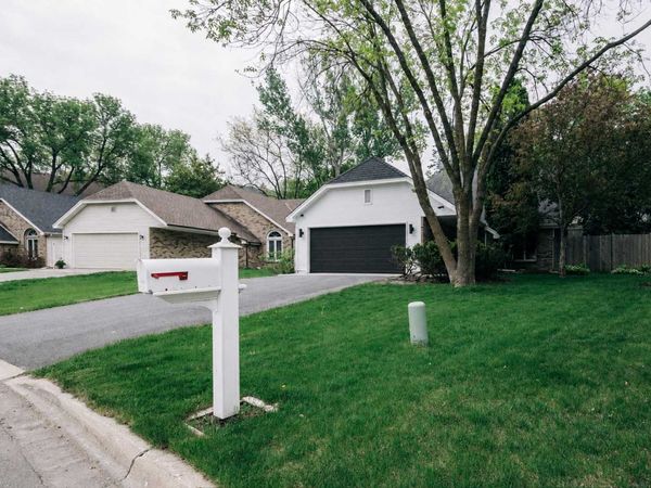 18701 Clear View Drive, Minnetonka, MN 55345