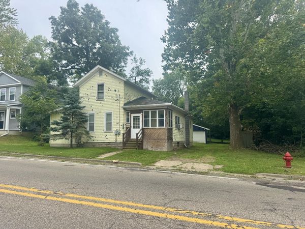 515 E North Street, Jackson, MI 49202