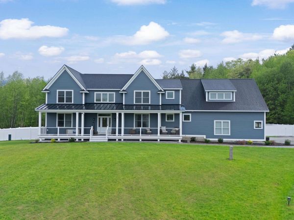 13 Stone Creek Drive, Brentwood, NH 03833
