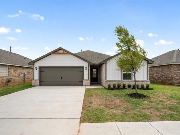 1905 Palmatum Road, El Reno, OK 73036