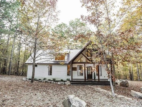 1259 Southern Hills Circle, Broken Bow, OK 74728
