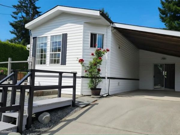 1071 Bourban Rd, Mill Bay, BC V0R 2P2