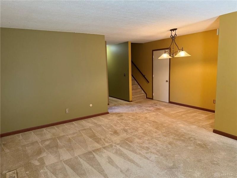 3703 Burbank Avenue, Middletown, OH 45044 Photo 11