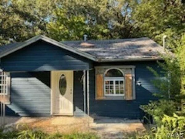 121 Begley Street , Poplar Bluff, MO 63901