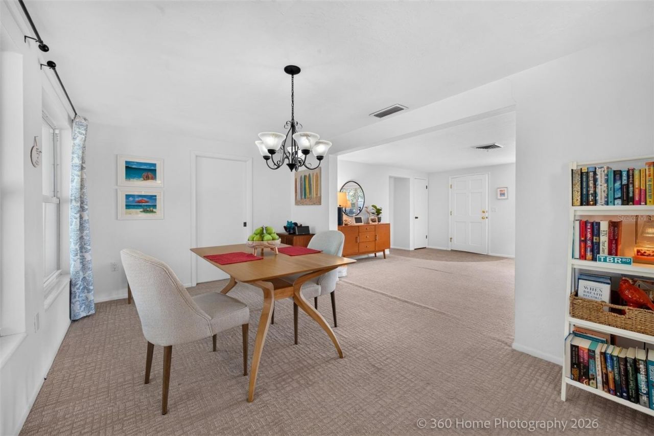 3141 Regatta Circle, Sarasota, FL 34231 Photo