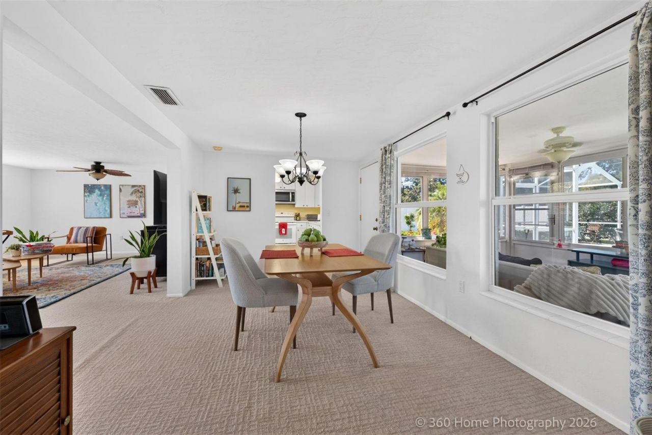 3141 Regatta Circle, Sarasota, FL 34231 Photo