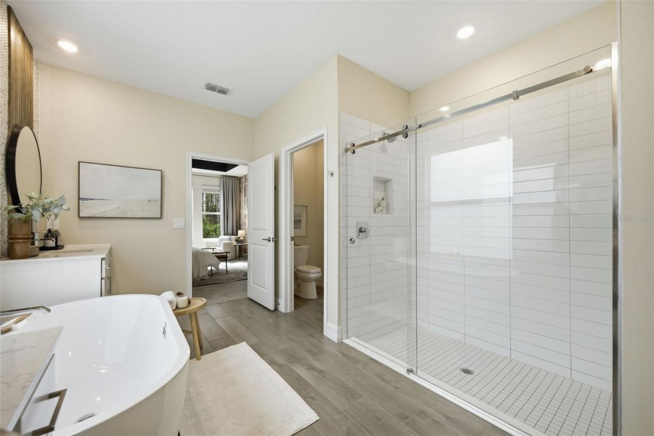 18330 Serene Lake Loop , Lutz, FL 33548 Photo