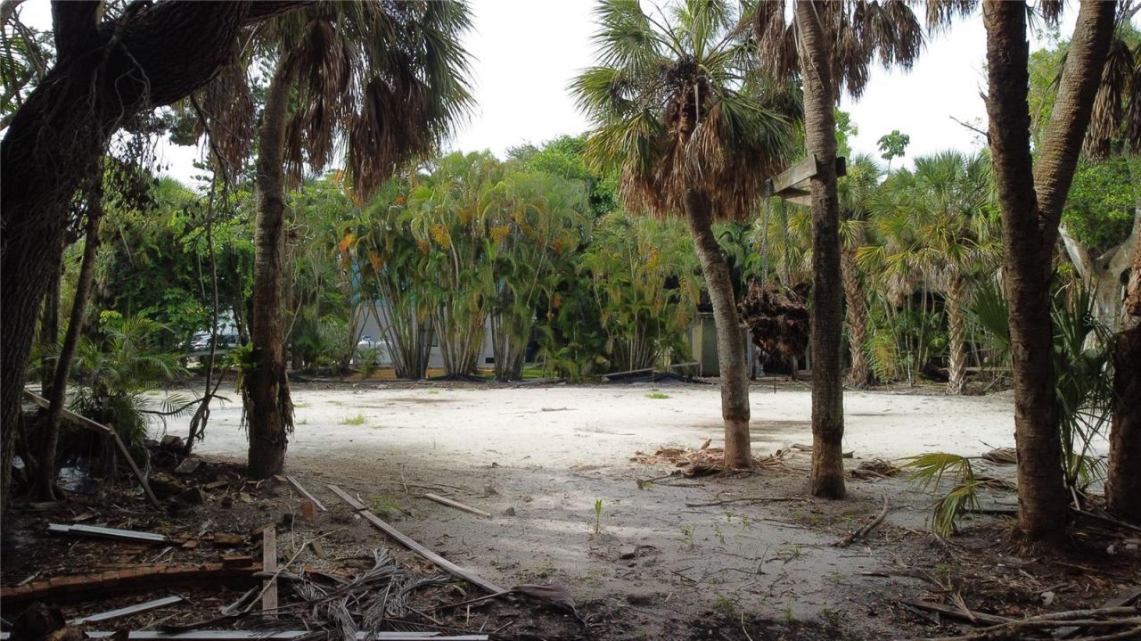 5323 Calle Florida, Sarasota, FL 34242 Photo