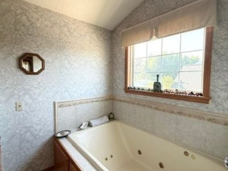 4256 Timberidge Avenue NW, Lehigh Township, OH 44646 Photo 16