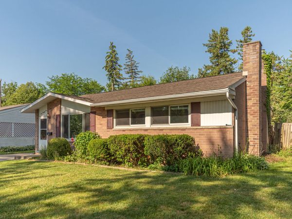 622 Rosemont Avenue, Saline, MI 48176