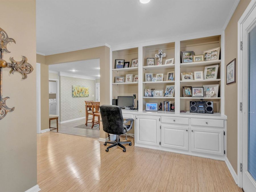 Property Image 11
