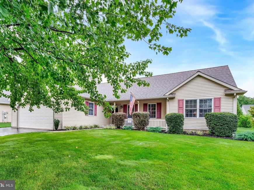 19 Scenic Drive, Myerstown, PA 17067 Main Photo