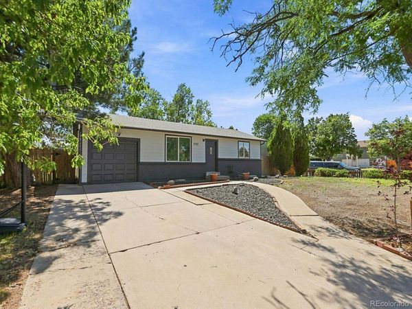 2788 S Lewiston Street, Aurora, CO 80013