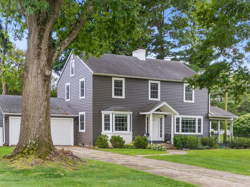 1131 Parkview Road, Newark, OH 43055 Photo 1